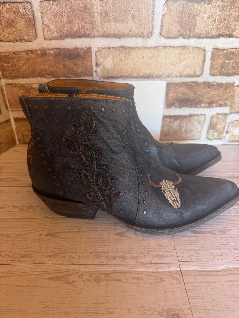 Embellished navy Western Ankle Boots - Women's